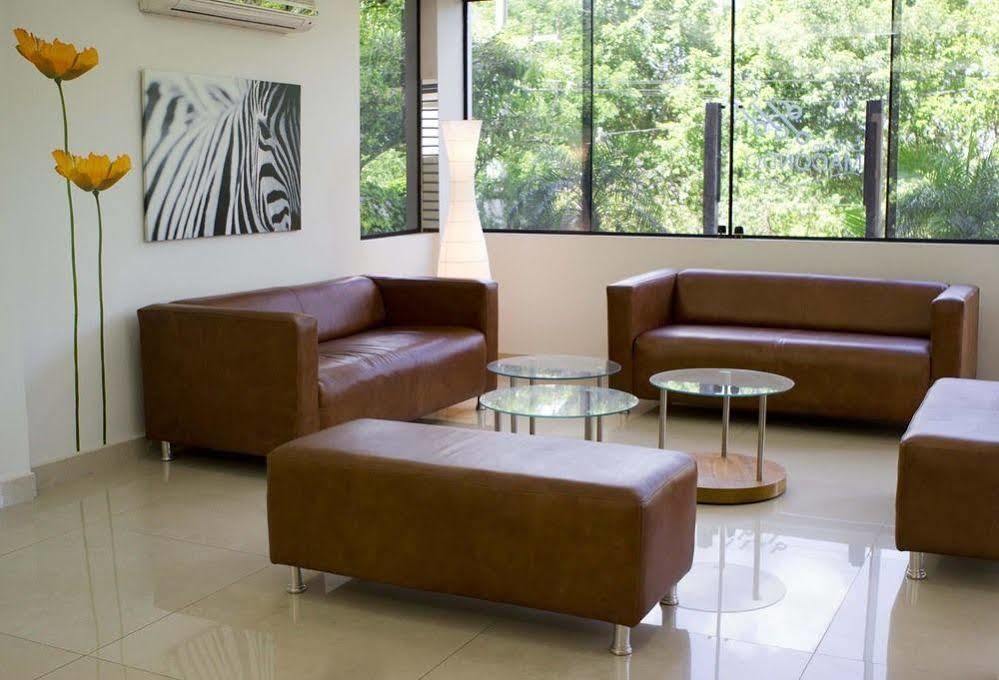 Terrazas Del Sol Apart-Hotel Lambare Bagian luar foto